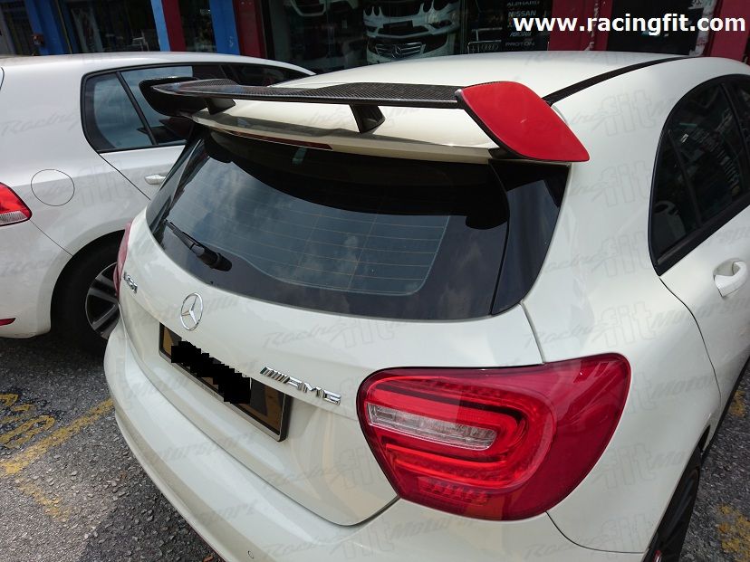 W176 A CLASS A45 AMG Spoiler